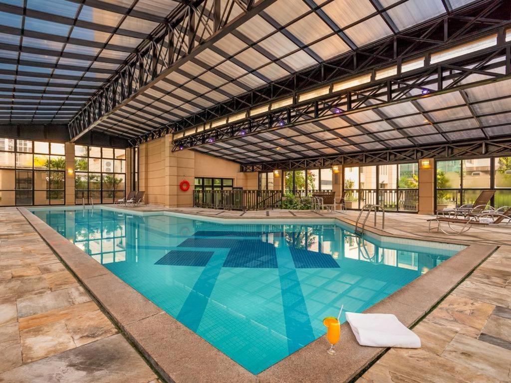 ホテル Pinheiros Luxuoso Flat サンパウロ エクステリア 写真