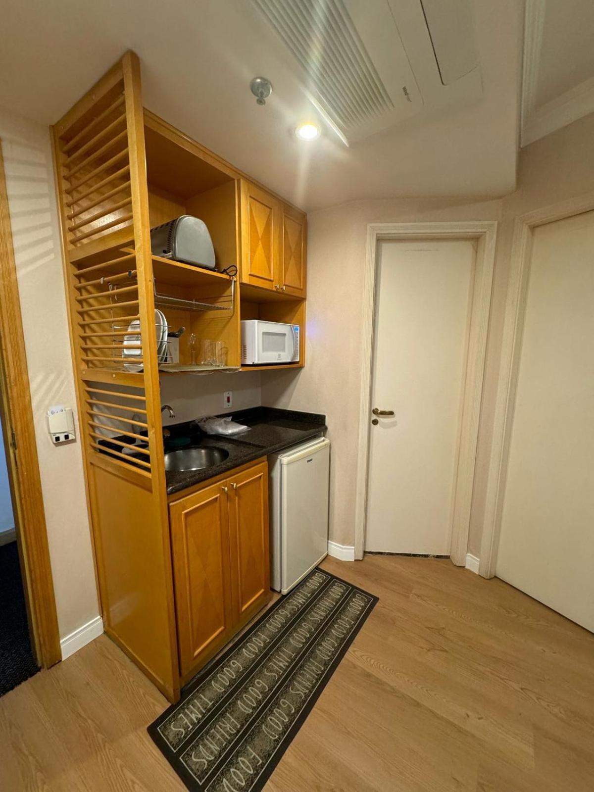 ホテル Pinheiros Luxuoso Flat サンパウロ エクステリア 写真